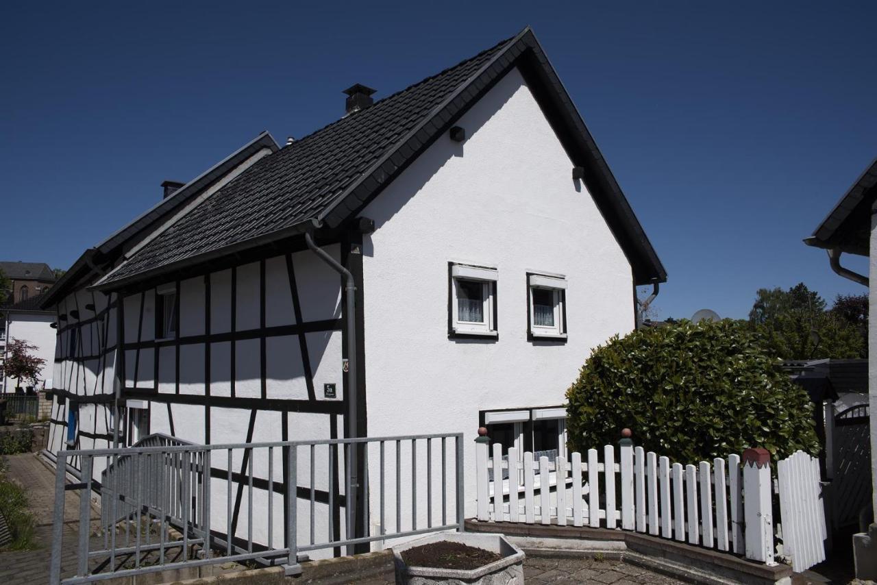 Rosige Zeiten, Ferien Im Fachwerkhaus เมเคอร์นิค ภายนอก รูปภาพ
