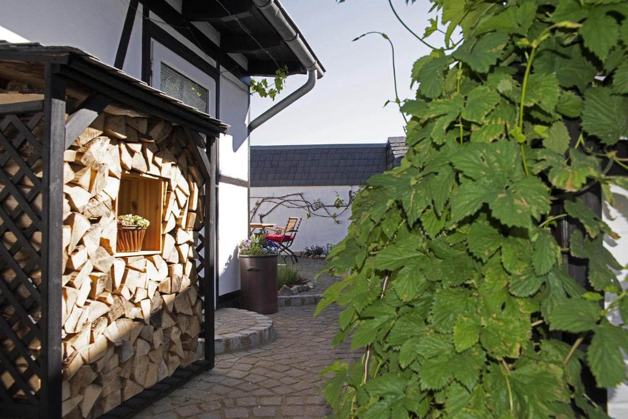 Rosige Zeiten, Ferien Im Fachwerkhaus เมเคอร์นิค ภายนอก รูปภาพ